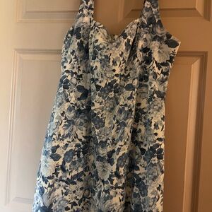 Abercrombie & Fitch Blue and White Floral Dress